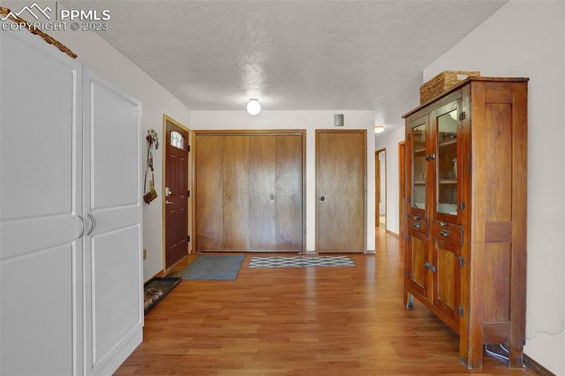 605 N Academy Rd, Palmer Lake, CO 80133