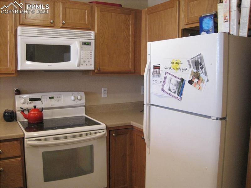 605 Cougar Bluff Point #109, Colorado Springs, CO 80906