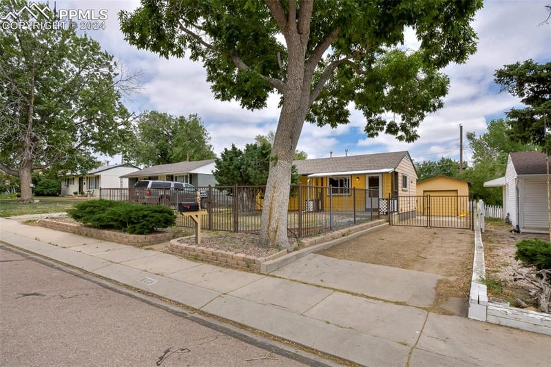 605 Erie Rd, Colorado Springs, CO 80910