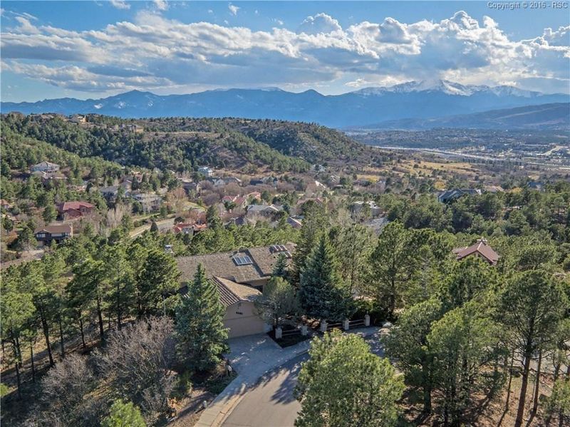 6050 Briarcliff Rd, Colorado Springs, CO 80918