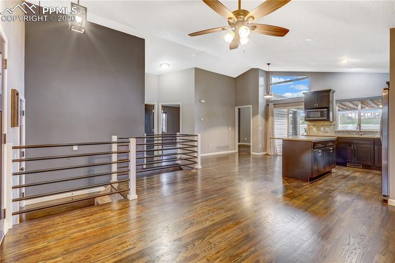 6054 Corinth Dr, Colorado Springs, CO 80923