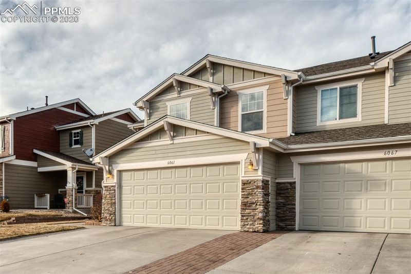 6061 Raleigh Cir, Castle Rock, CO 80104