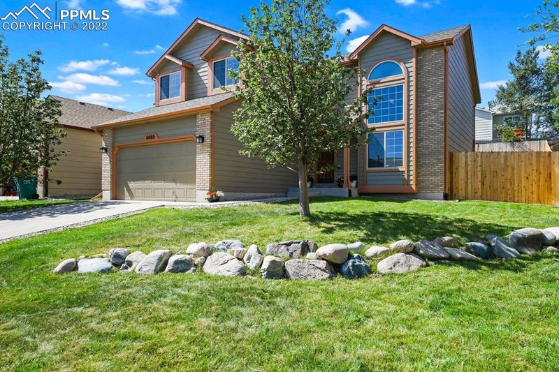 6065 Breeze Dr, Colorado Springs, CO 80918