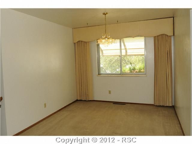 607 Lansing Dr, Colorado Springs, CO 80909