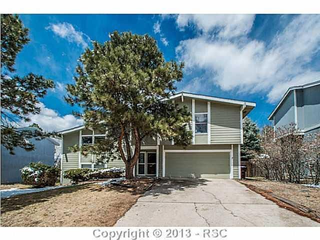 6070 Mach One Dr, Colorado Springs, CO 80918