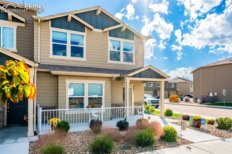 6071 Old Glory Dr, Colorado Springs, CO 80925