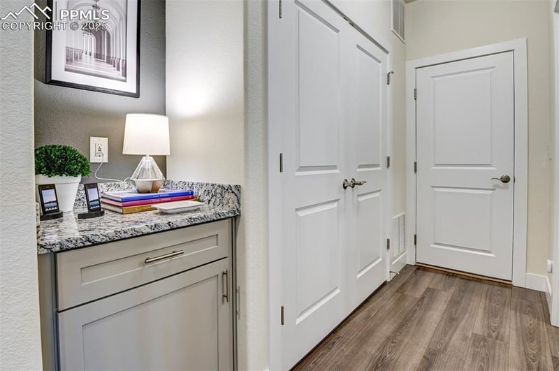 6073 Miller Run Pl, Colorado Springs, CO 80924