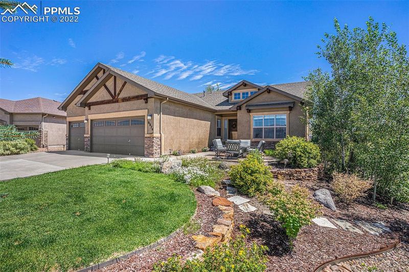 6074 Brave Eagle Dr, Colorado Springs, CO 80924