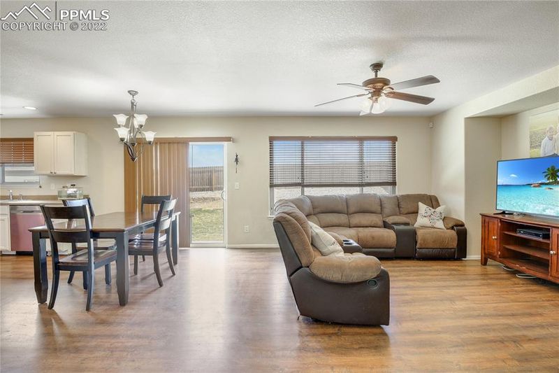 6076 Dancing Sun Way, Colorado Springs, CO 80911