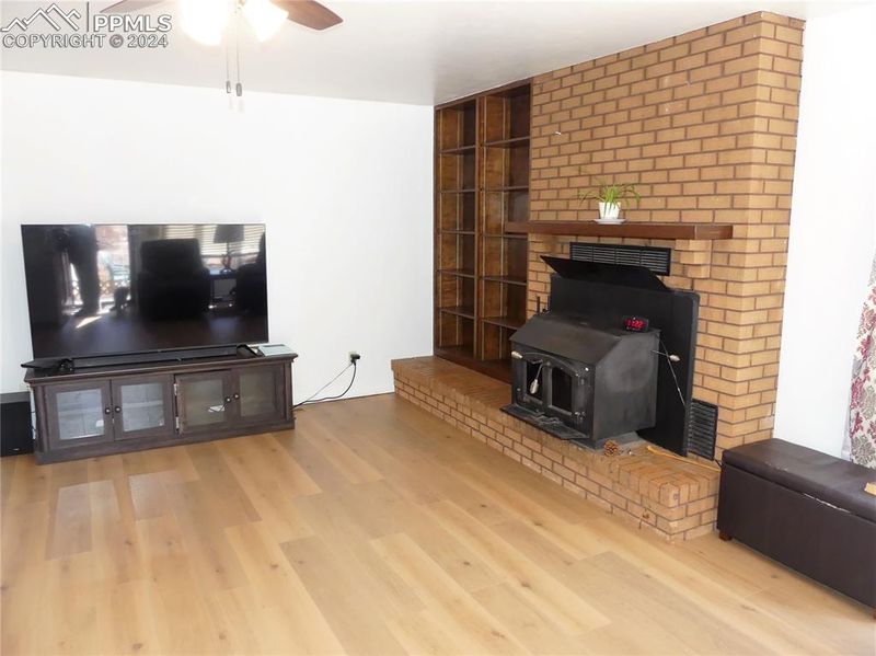 608 Warren Ave, Colorado Springs, CO 80905