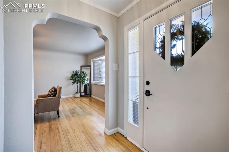 609 Cheyenne Blvd, Colorado Springs, CO 80905