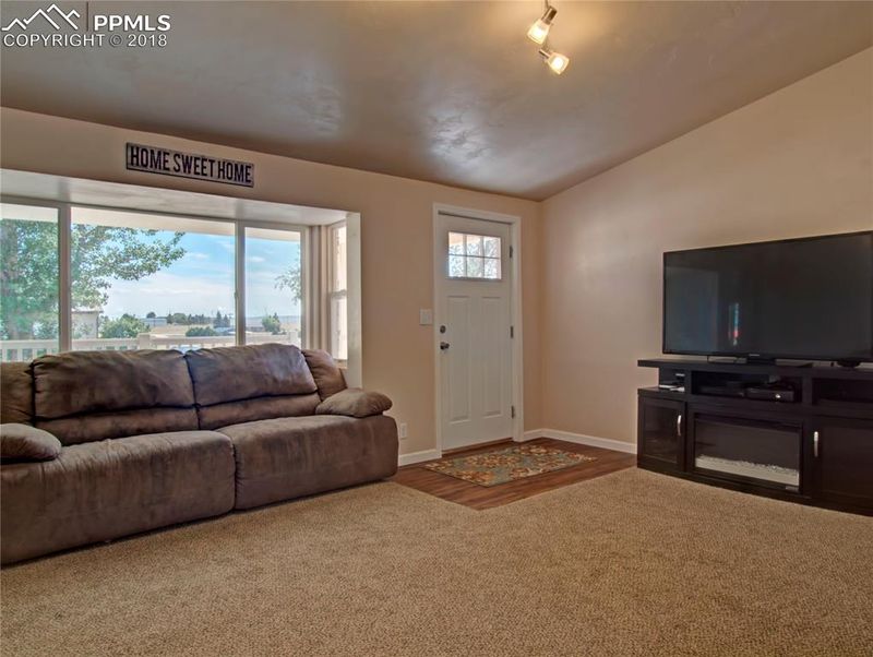 609 Dakota Ave, Simla, CO 80835