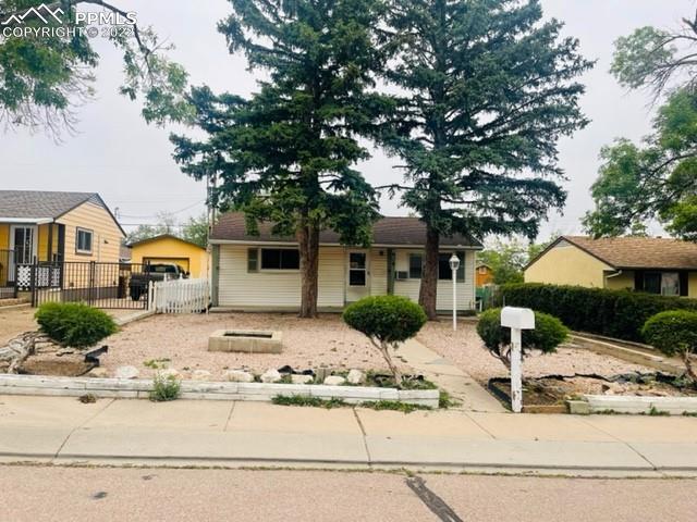 609 Erie Rd, Colorado Springs, CO 80910