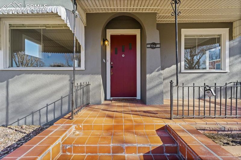 609 W Grant Ave, Pueblo, CO 81004