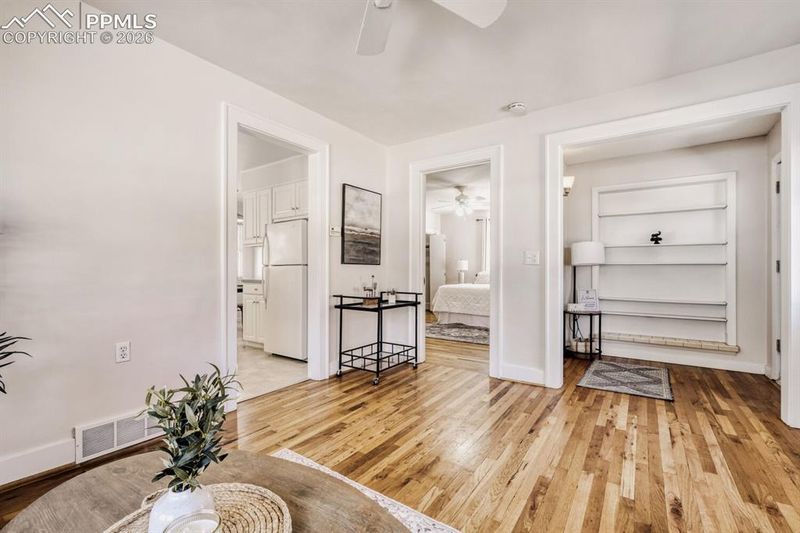 609 E Madison St, Colorado Springs, CO 80907