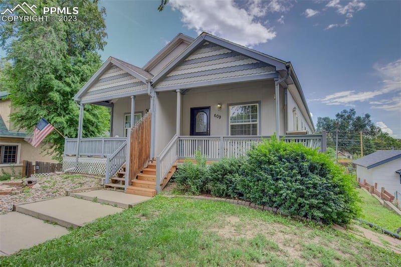 609 Spruce St, Colorado Springs, CO 80905