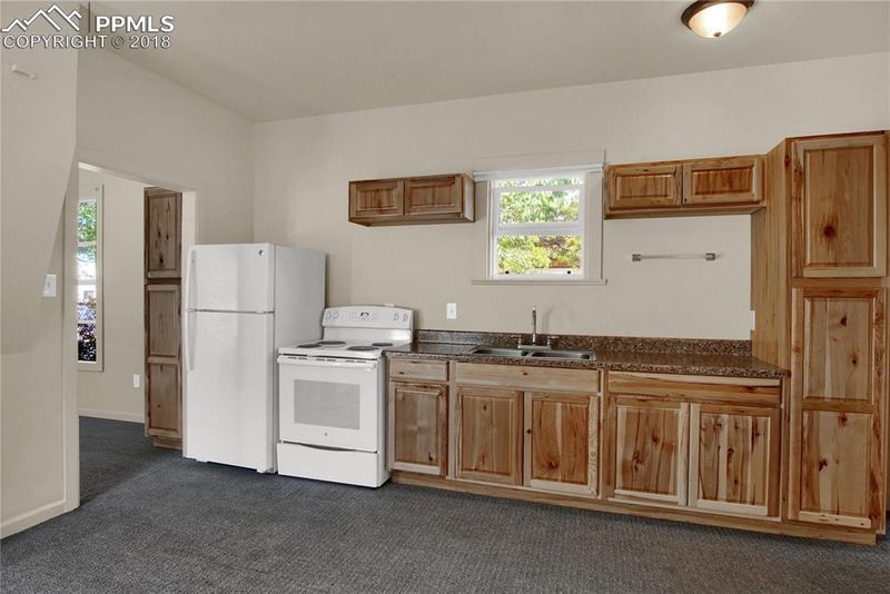609 S Weber St, Colorado Springs, CO 80903