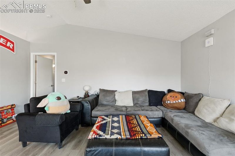609 Wheat Field Rd, Fountain, CO 80817