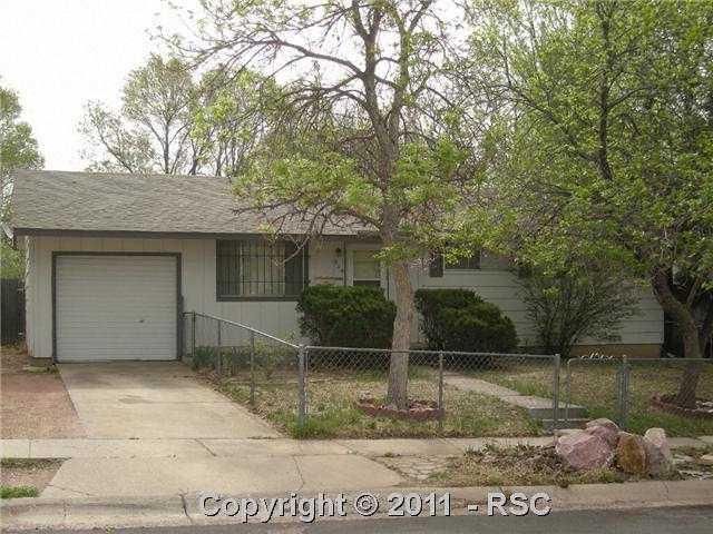 609 Zion Dr, Colorado Springs, CO 80910