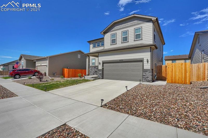 6092 Anders Ridge Ln, Colorado Springs, CO 80927