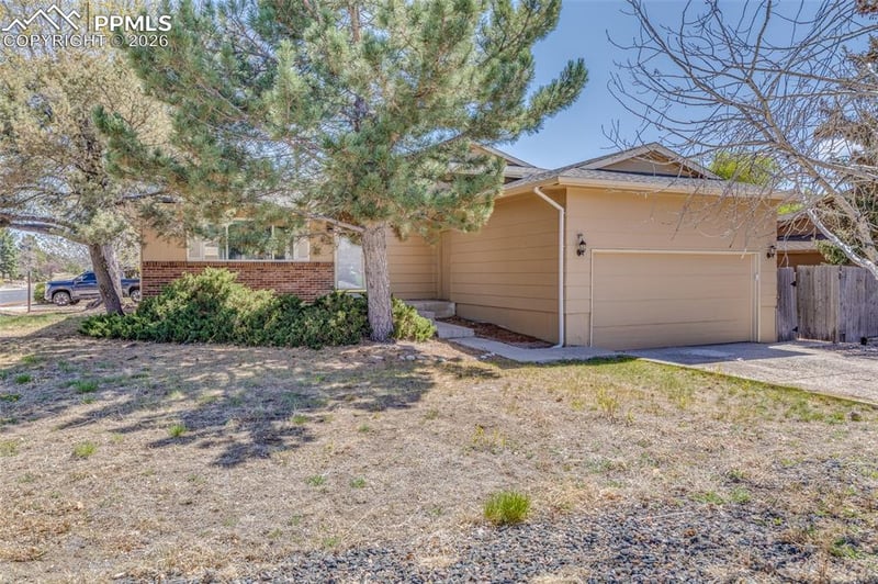 6095 Del Rey Dr, Colorado Springs, CO 80918