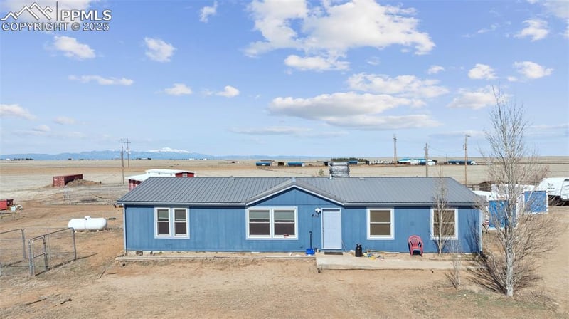 610 Awesome Vw, Yoder, CO 80864