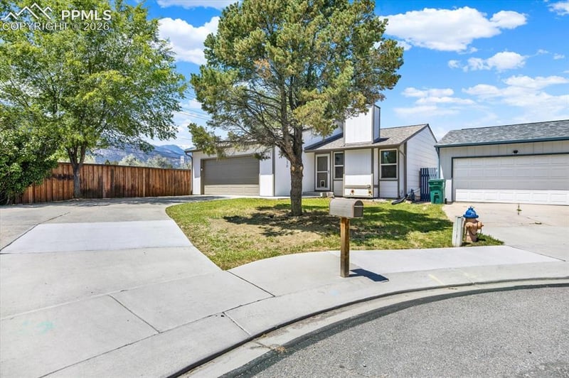 610 San Gabriel Pl, Colorado Springs, CO 80906