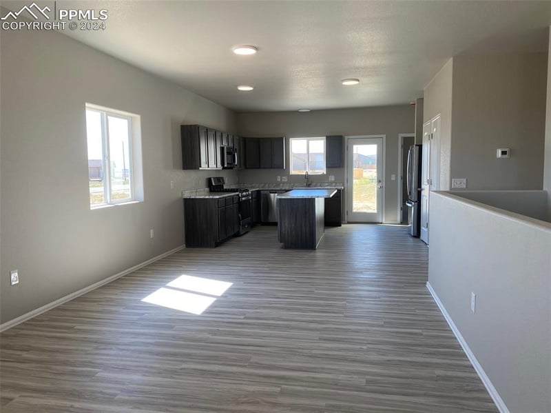 6105 Harper Ln, Pueblo, CO 81008