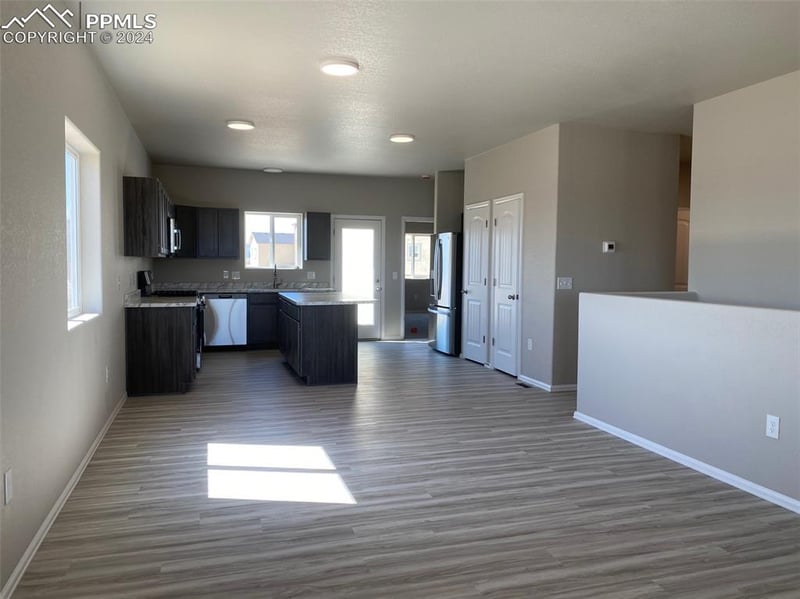 6105 Harper Ln, Pueblo, CO 81008