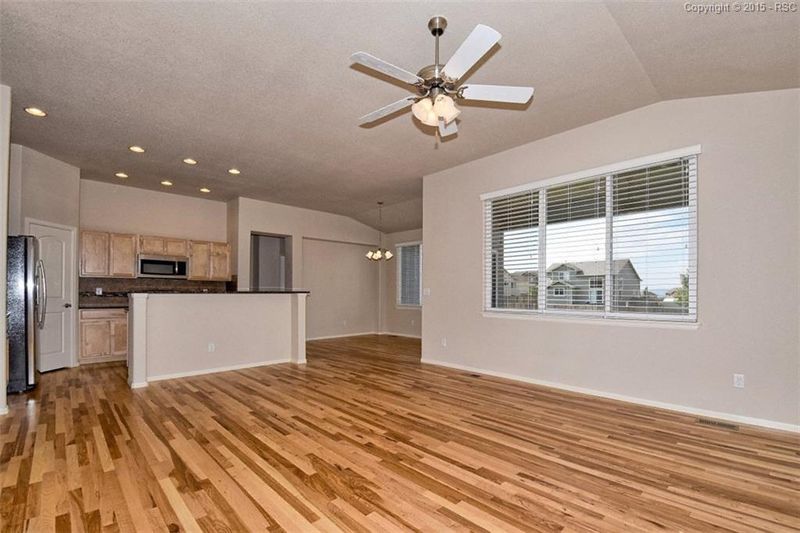 6107 San Mateo Dr, Colorado Springs, CO 80911
