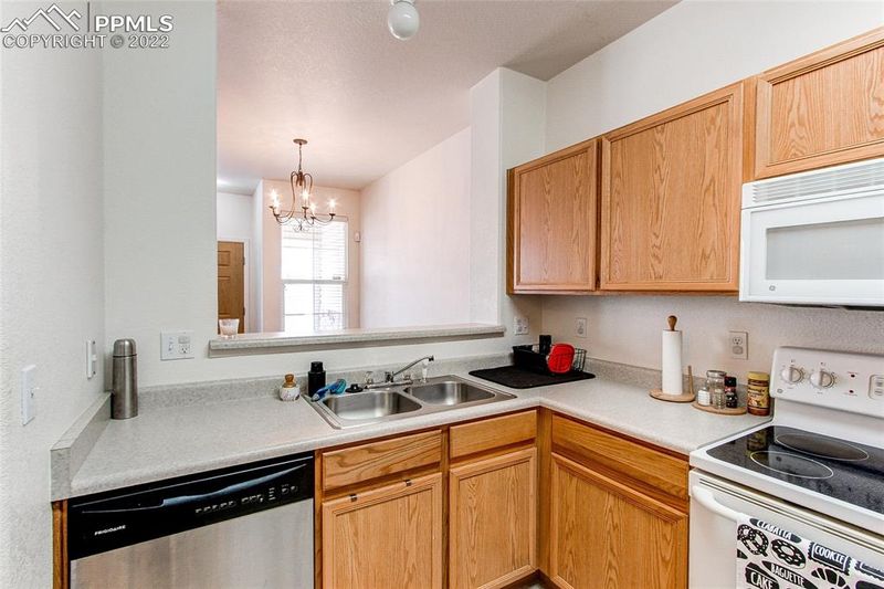 6108 Calico Patch Hts, Colorado Springs, CO 80923