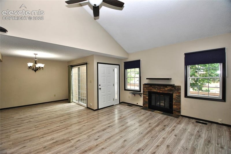 6109 Pine Hill Dr, Colorado Springs, CO 80918