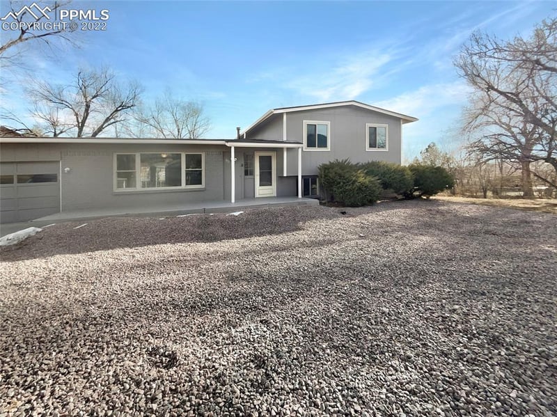 611 Chamberlin Ave, Colorado Springs, CO 80906