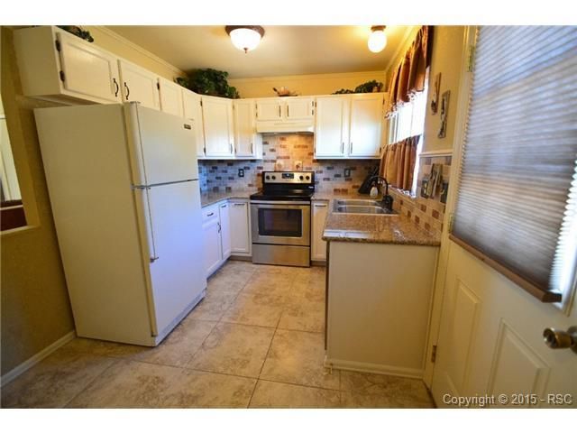 6110 Lowlander Ct, Colorado Springs, CO 80922