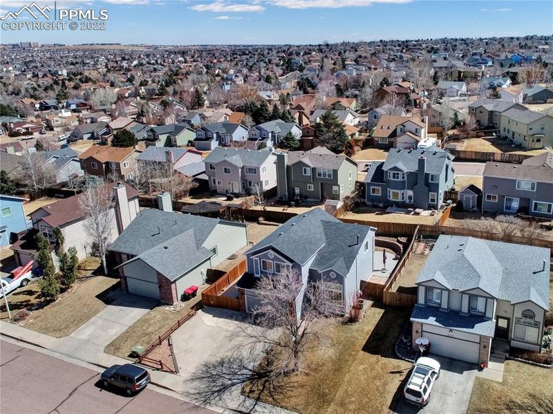 6113 Cranberry Ln, Colorado Springs, CO 80918