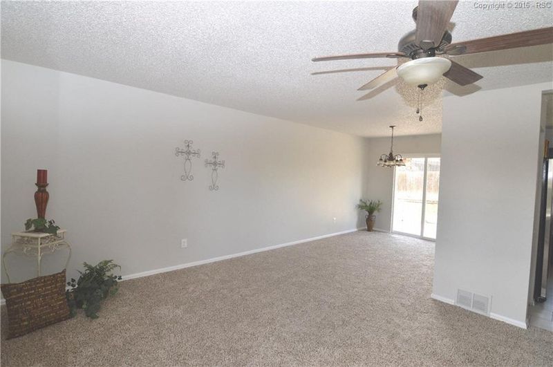 6115 Snowbird Dr, Colorado Springs, CO 80918