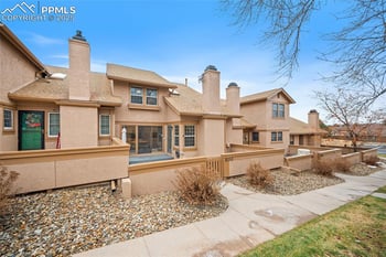 6117 Pine Hill Dr, Colorado Springs, CO 80918