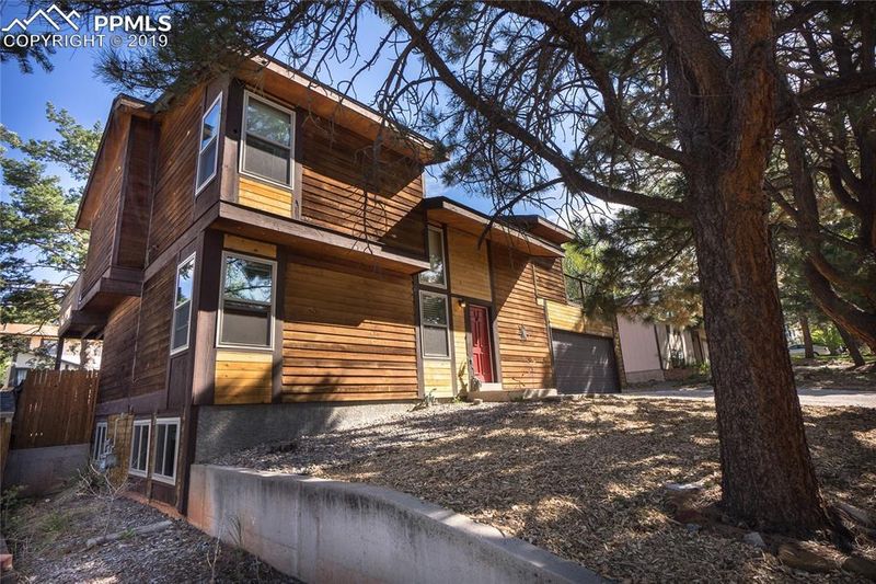6120 Mach One Dr, Colorado Springs, CO 80918