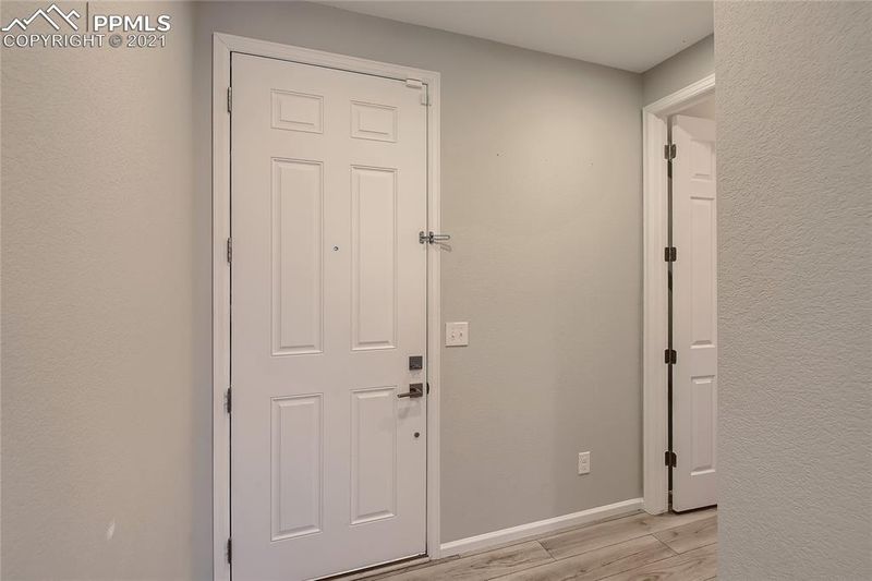 6122 Anders Ridge Ln, Colorado Springs, CO 80927