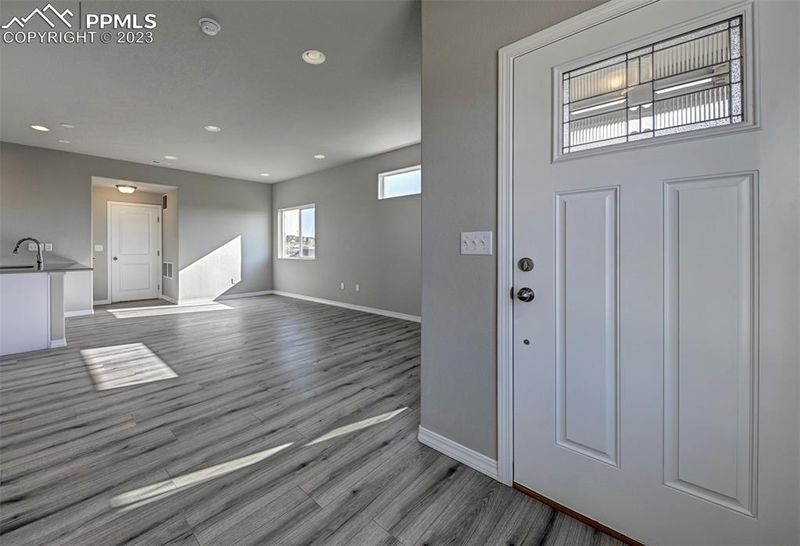 6122 Venado Grv, Colorado Springs, CO 80924