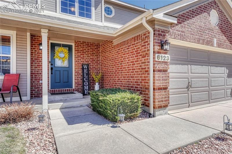 6123 Soaring Dr, Colorado Springs, CO 80918
