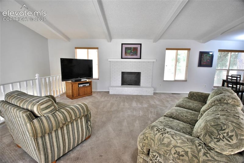 6129 Applewood Ridge Cir, Colorado Springs, CO 80918