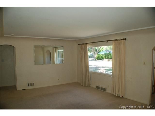 613 Scranton Ave, Pueblo, CO 81004