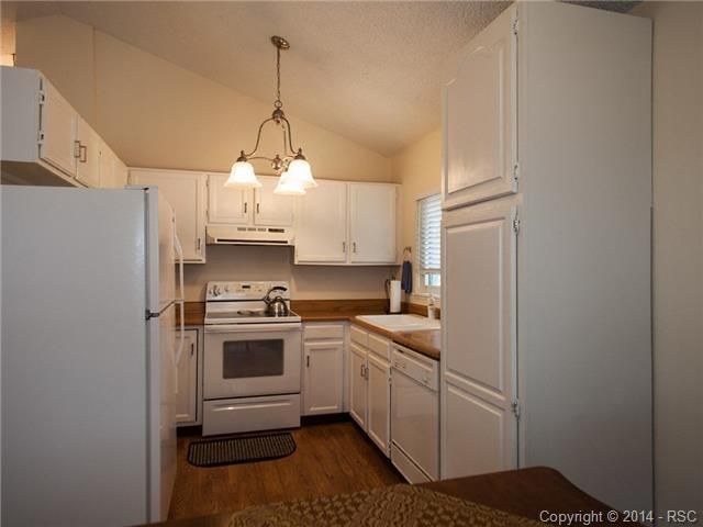 613 Trumbull Ln, Monument, CO 80132