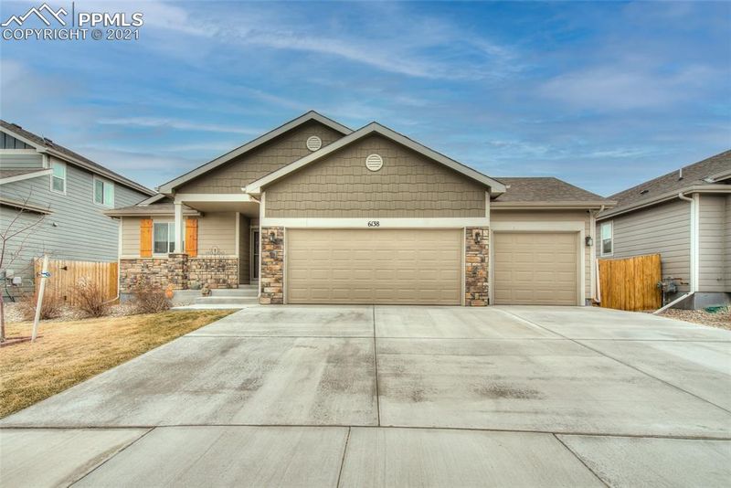 6138 Popper Dr, Colorado Springs, CO 80925