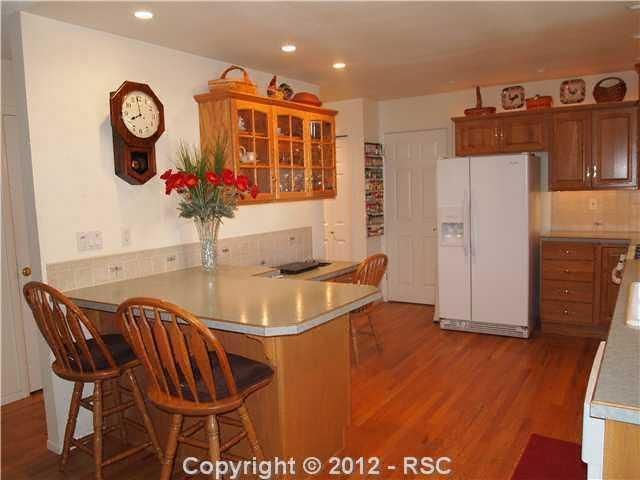 614 Gilcrest Rd, Colorado Springs, CO 80906