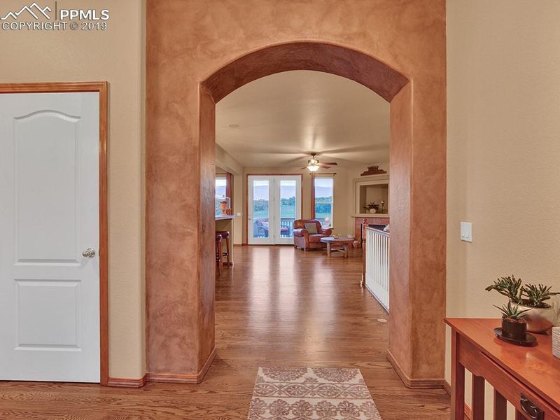 614 Larimer Creek Dr, Monument, CO 80132