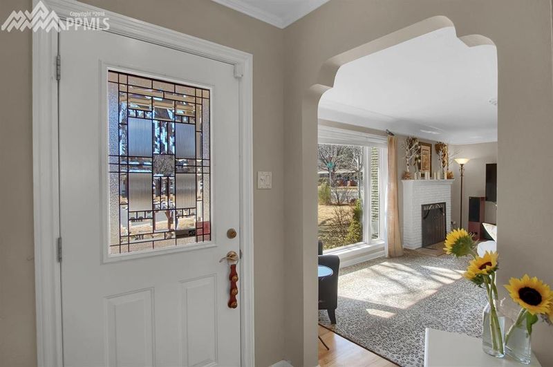 614 Three Eagles St, Colorado Springs, CO 80905