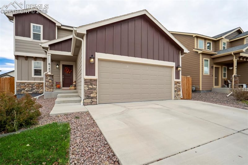 6142 Mumford Dr, Colorado Springs, CO 80925