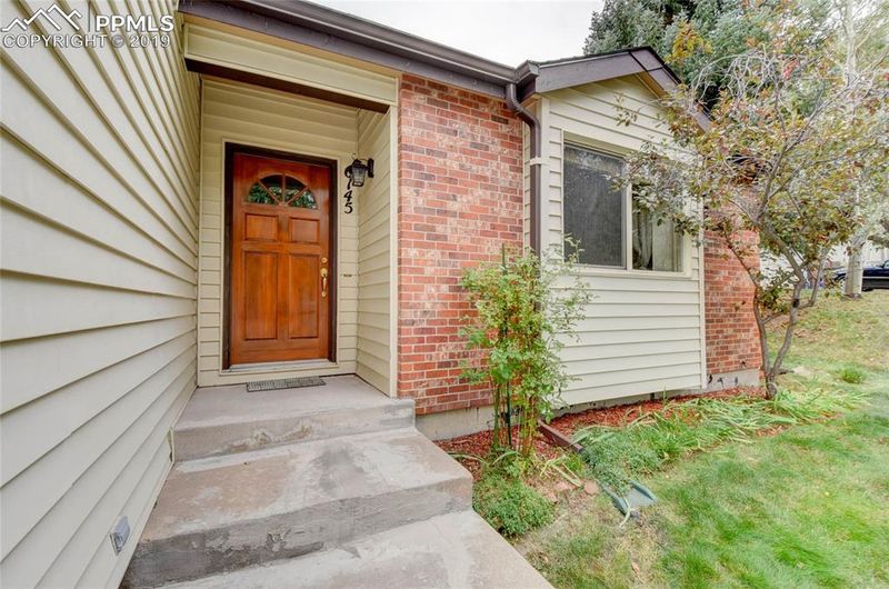 6145 Amber Way, Colorado Springs, CO 80918